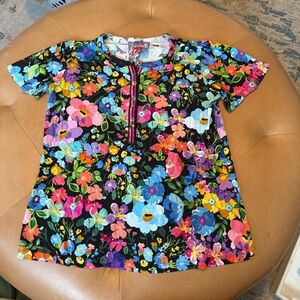 Johnny Was Floral Flutter sleeve Henley (xs)